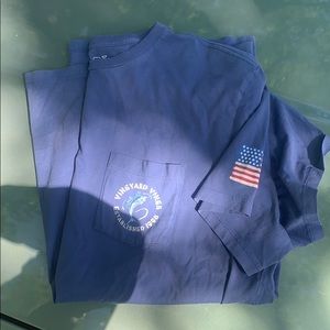 Vineyard vines t shirt